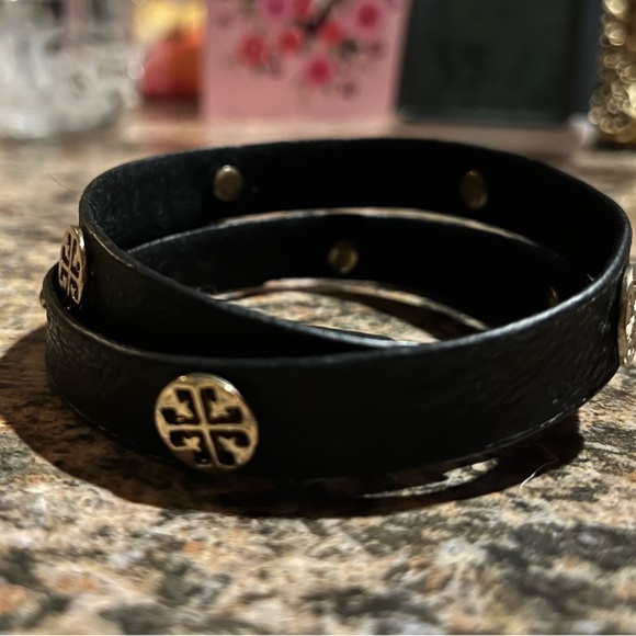 Tory Burch Black and Gold Double Wrap Bracelet - Picture 2 of 4